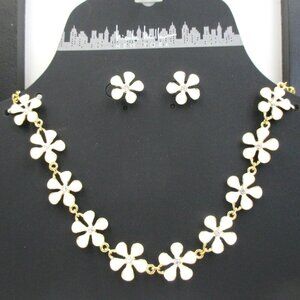 Charming Nicole Miller White Flower Necklace & Post Earring Set NWT